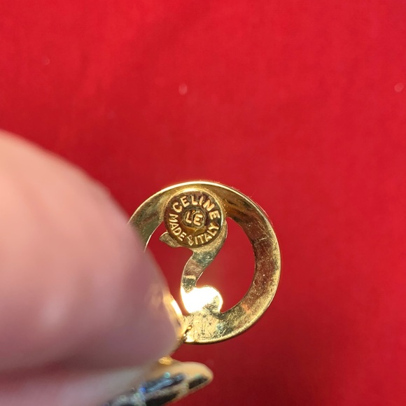 Vintage Celine Gold Clipon Earrings - Picture 4 of 5